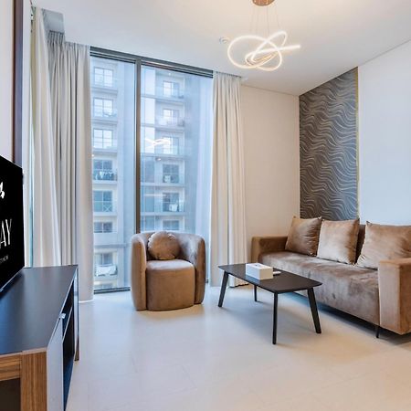 Stay By Latinem Luxury 1Br Plus Study Holiday Home Cv A2712 Near Downtown Dubai Buitenkant foto
