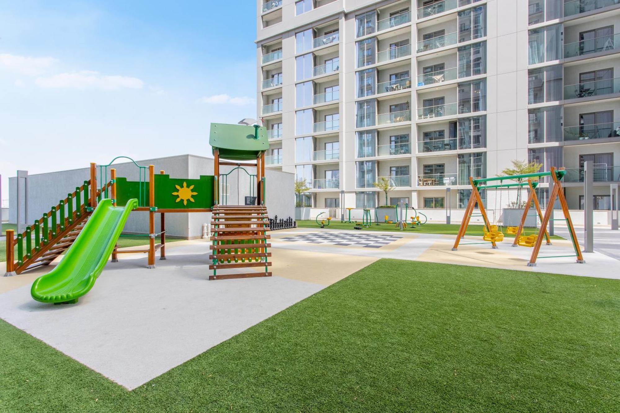 Stay By Latinem Luxury 1Br Plus Study Holiday Home Cv A2712 Near Downtown Dubai Buitenkant foto